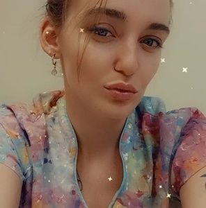 Meet your Posher, Ophelia